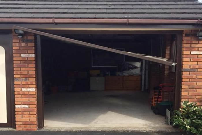 garage door repair Preston